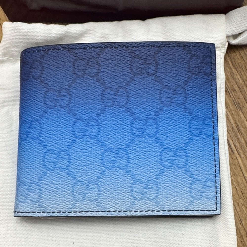 Gucci Blue Chroma Bi-Fold Wallet - Picture 2 of 5